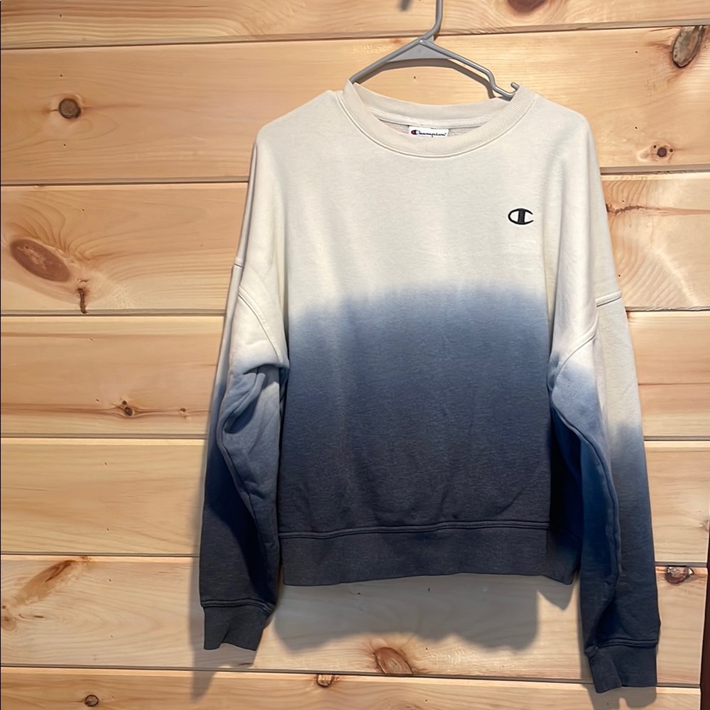 Women’s Champion Blue and White Ombre Sweater Shirt Set